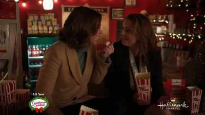[gasps] - Sister Swap: A Hometown Holiday