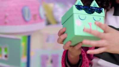 [gasps] - Gabby's Dollhouse
