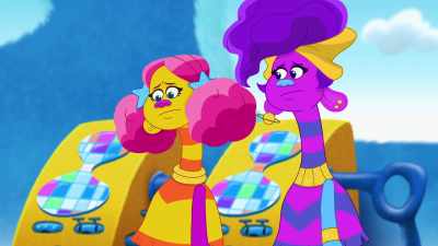 [ gasps ] - Trolls: TrollsTopia