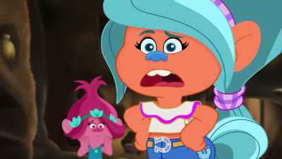 [ gasps ] - Trolls: TrollsTopia