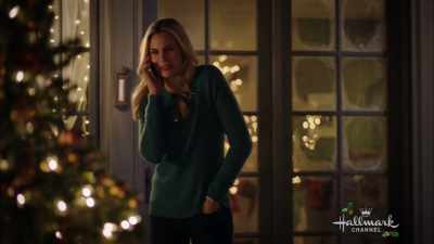 [gasps] - Christmas Connection
