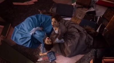 - [Gasps]
- Shh! - Once Upon a Time