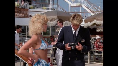 [Gasps] The
American in the park. - The Love Boat