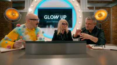 -[gasps] Yes! Yes.
-[Rankin] Oh! - Glow Up: Britain's Next Make-Up Star
