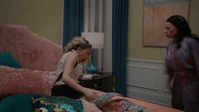 [GAYLE GASPS, COUGHS] - Tyler Perry's The Oval