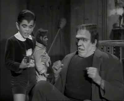 Gee, now you
wrecked my airplane. - The Munsters