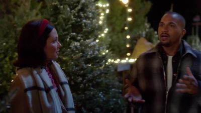 -Gee, thanks.
-No, what I meant was... - Trading Up Christmas