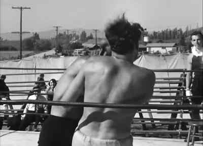 Gee,
that guy's good. - The Champ