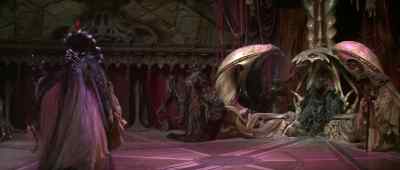- Gelfling! Gelfling in the castle!
- Gelfling! - The Dark Crystal