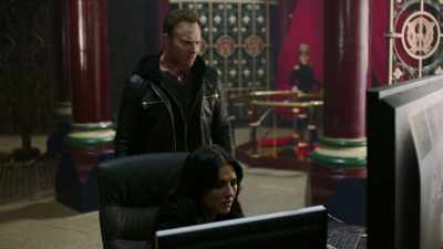 Gemini? Try another extension. - Sharknado 5: Global Swarming