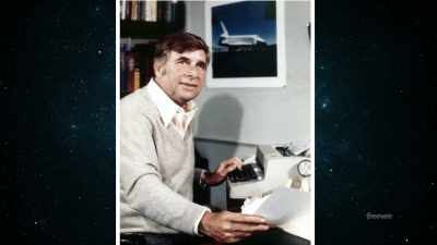Gene Roddenberry - The Center Seat: 55 Years of Star Trek