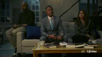 [gene] yeah, rory just bought
a new house - Fallen Angels Murder Club: Friends to Die For