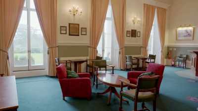 General Eisenhower, the overall commander, - The Buildings That Fought Hitler