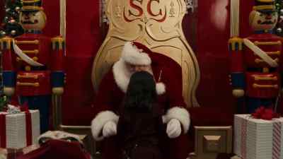 (gentle music continues)
(Emily sniffling) - The Santa Class