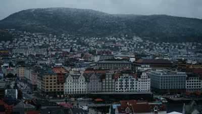 (gentle music) - My Norwegian Holiday