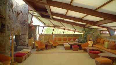 (gentle music) - Frank Lloyd Wright: The Man Who Built America