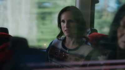- (gentle music)
- Then show some yourself. - Holiday Road