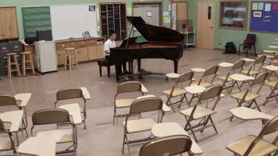 [gentle piano music] - Try Harder!