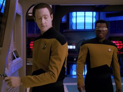 Gentlemen, how goes the battle? - Star Trek: The Next Generation