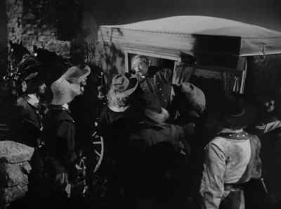 - Gentlemen,...
- What are you doing here? - Cyrano de Bergerac
