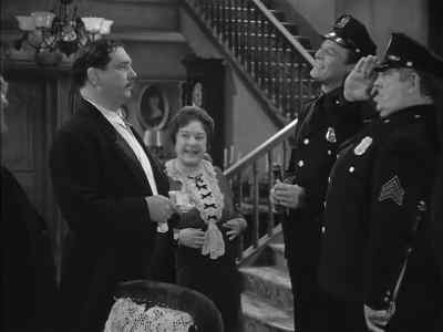 Gentlemen what news have you bought me - Arsenic and Old Lace