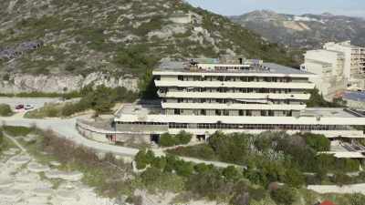 [Geoff] Then you have these
more modern hotels - Mysteries of the Abandoned