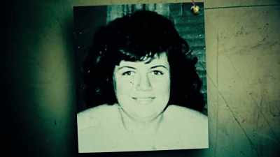 GEOFFREY WANSELL: They
begin a relationship, - World's Most Evil Killers