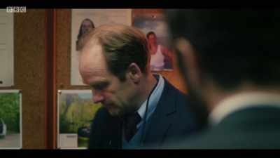 -George.
-Boss, this man is real - Hard Sun
