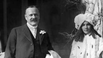 George Jay Gould was
a railroad millionaire - Tutankhamun: Secrets of the Tomb