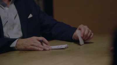 George Knapp is
an investigative journalist - Unidentified: Inside America's UFO Investigation