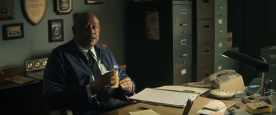 - George?
- Please deposit 10 cents. - Big George Foreman