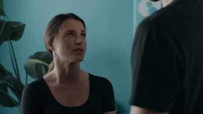 Georgie Lennox's partner is
a registered level one dancer. - The Boxer and the Butterfly