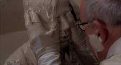 Georgie, speak to me.
Say something. - The Road to Wellville