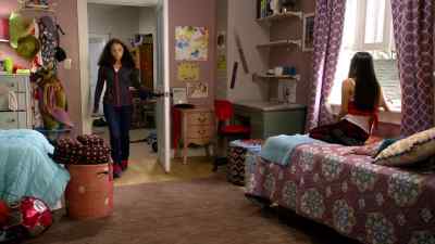 Georgie, you won't believe.
Daphne-- - Stuck in the Middle