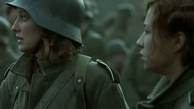 - Gerda, let's go. - Downfall