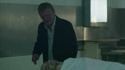 Get away from the door, Mama. - McMafia