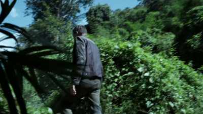 Get back here, you pussy! Tobias! - Hard Target 2