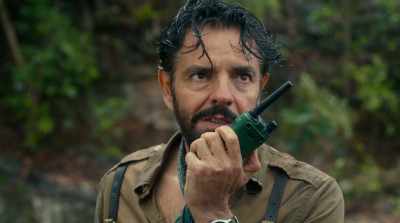 - Get back, kids.
- Delta rendezvous point. - Dora and the Lost City of Gold