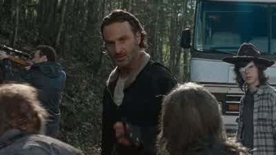 Get back to the RV! - The Walking Dead
