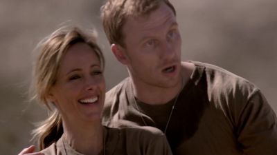 Get your battle rattle.
It's time to go to work. - Grey's Anatomy