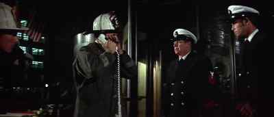 -Get me Chief O'Hallorhan.
-I'm trying to get through now. - The Towering Inferno