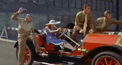 - Get that crash boat.
- Yes, sir. - The Wings of Eagles