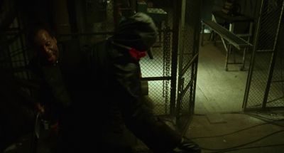 Get down on your knees - Saw