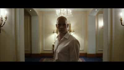 Get down! - Hitman