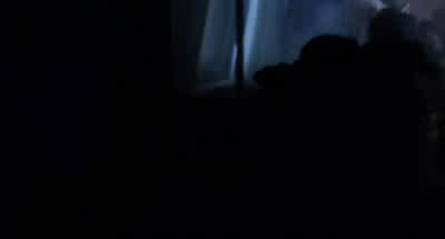 Get down! - Predator 2