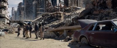 Get down! - Maze Runner: The Scorch Trials