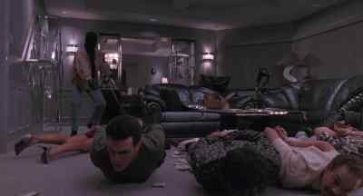 Get down there. Now! - One Good Cop