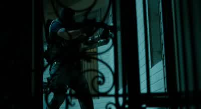 Get down, Yuri. - A Good Day to Die Hard