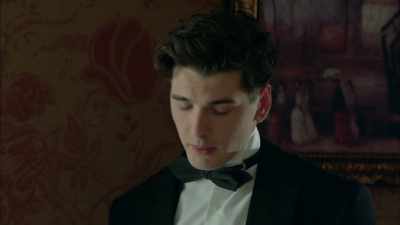 Get her fired?
You didn't hear this from me. - Grand Hotel