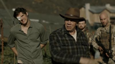 Get her to the infirmary. - Fear the Walking Dead